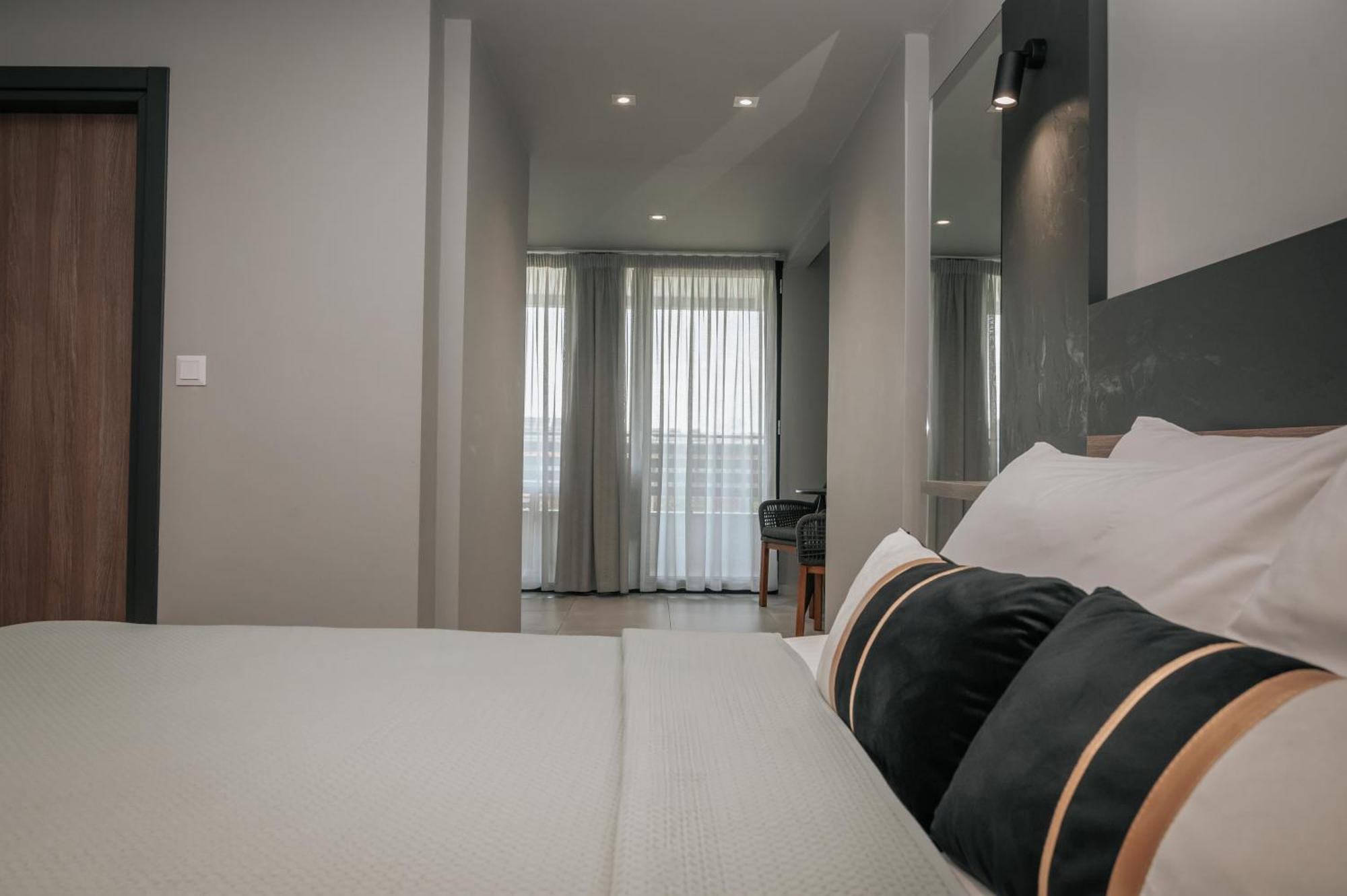 Elizabeth Queen Luxury Rooms Paralía Extérieur photo